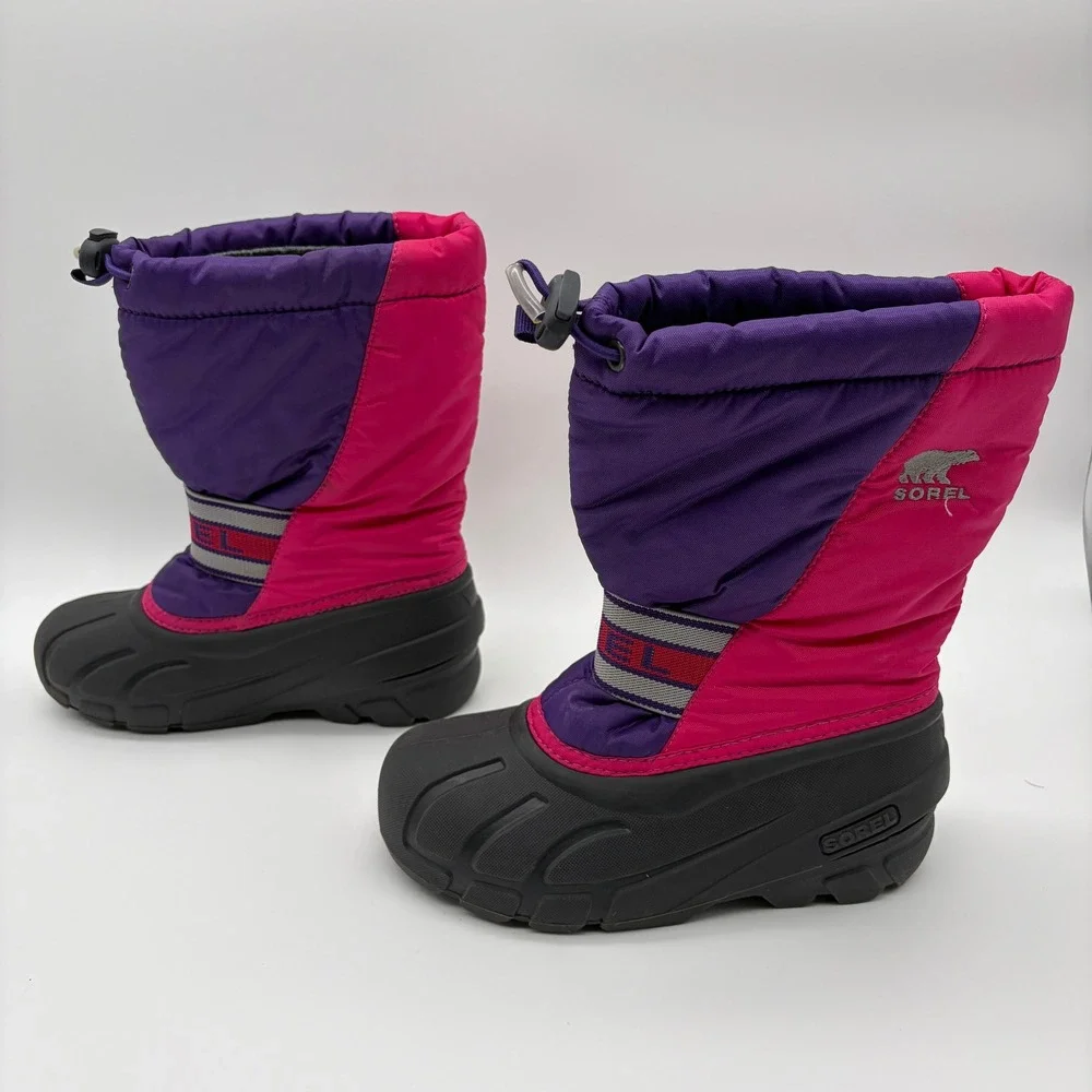 Sorel flurry winter